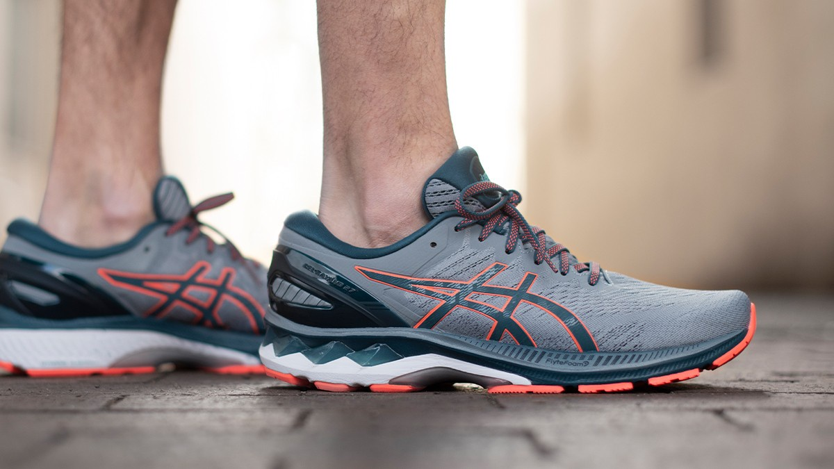 Чоловічі кросівки Asics